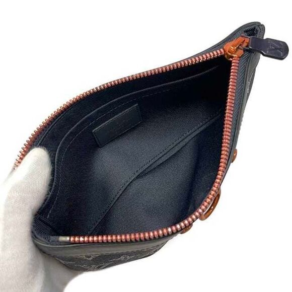 Louis Vuitton Apollo Pochette Navy Canvas Clutch Bag (Pre-Owned) - Picture 7 of 11